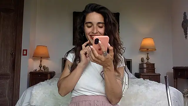 Snapshot of venuslibre chatting on October 5, 2025, 3:43 pm venuslibre online show from October 5, 2025, 3:43 pm