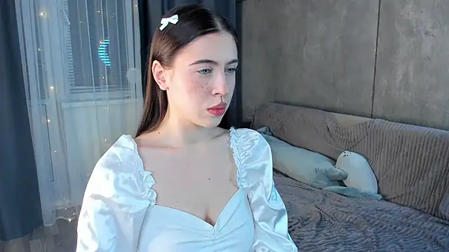 teasememore online show from January 18, 2026, 2:21 pm