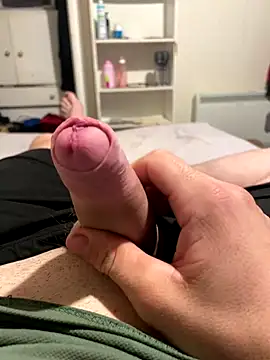 Snapshot of bigdicklad chatting on September 14, 2025, 9:36 pm bigdicklad online show from September 14, 2025, 9:36 pm