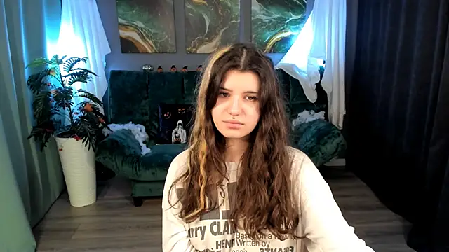 AnoraDark online show from November 8, 2025, 1:33 pm