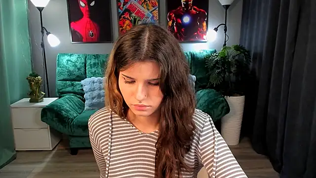 AnoraDark online show from April 8, 2026, 5:24 pm