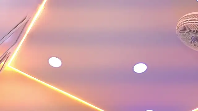  Grace turner  online show from May 22, 2026, 12:33 pm