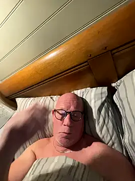 philefc online show from November 20, 2025, 9:47 pm