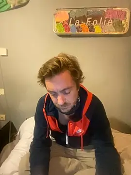 3615-ULLA online show from November 22, 2025, 8:30 pm