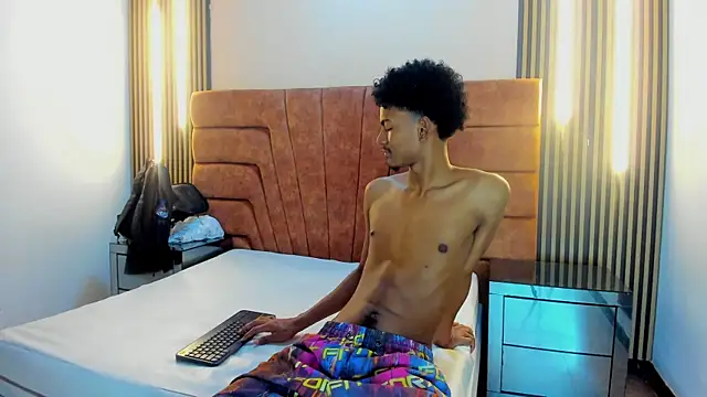 FYKMOR 1 online show from December 15, 2025, 8:13 pm