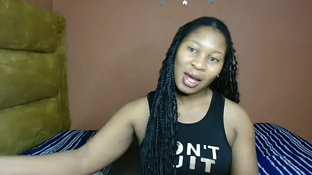 Snapshot of SexxyAddiict chatting on October 17, 2025, 12:58 am SexxyAddiict online show from October 17, 2025, 12:58 am