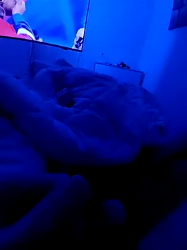 Snapshot of handsome8inchh chatting on March 15, 2026, 2:28 am handsome8inchh online show from March 15, 2026, 2:28 am