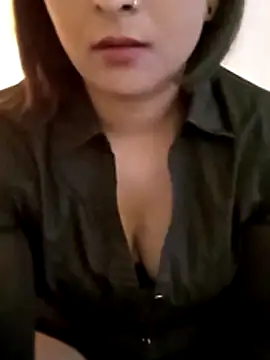Queen Kushi4 online show from July 6, 2026, 8:55 am