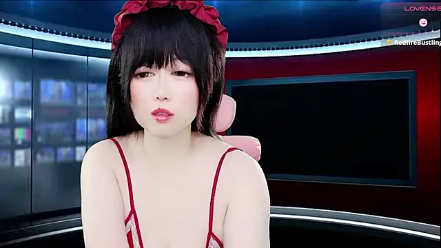 LuckyCute-Tutu online show from November 4, 2025, 11:31 am