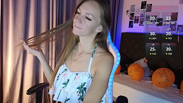 Jesica mooon online show from November 10, 2025, 1:37 am