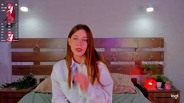 Snapshot of BonnieWalton chatting on October 13, 2025, 7:52 am BonnieWalton online show from October 13, 2025, 7:52 am