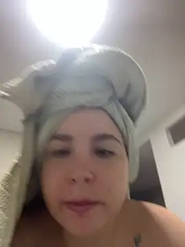 m0ranguinh0s2 online show from June 1, 2026, 12:34 am