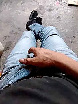 Alaver2587 online show from March 22, 2026, 6:22 pm