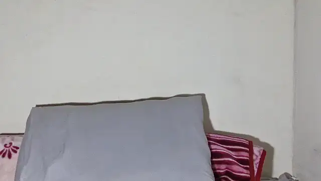 SexyBitchx01 online show from October 31, 2025, 4:41 pm