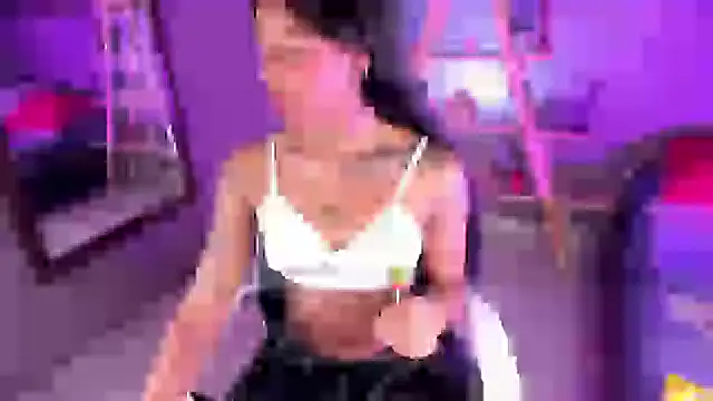 Snapshot of nyxmoonhells chatting on October 8, 2025, 8:28 pm nyxmoonhells online show from October 8, 2025, 8:28 pm