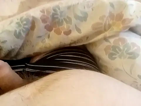 Snapshot of Nigel1121 chatting on February 3, 2026, 2:10 am Nigel1121 online show from February 3, 2026, 2:10 am