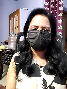 mallu-lover online show from September 23, 2025, 2:36 am