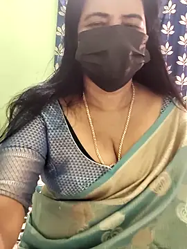 mallu-lover online show from October 5, 2025, 5:39 am