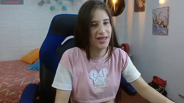 karlarousex online show from November 12, 2025, 2:56 am