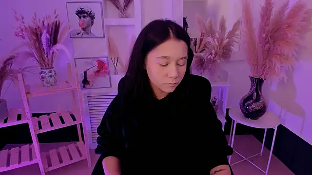 ScarlettMurr online show from September 13, 2025, 7:30 am