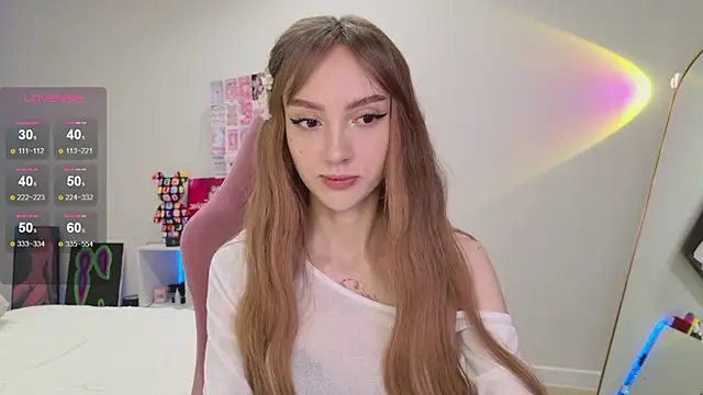 Snapshot of Lunainnk chatting on September 23, 2025, 11:19 pm Lunainnk online show from September 23, 2025, 11:19 pm