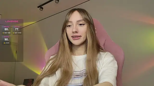 Snapshot of Lunainnk chatting on September 29, 2025, 11:42 pm Lunainnk online show from September 29, 2025, 11:42 pm