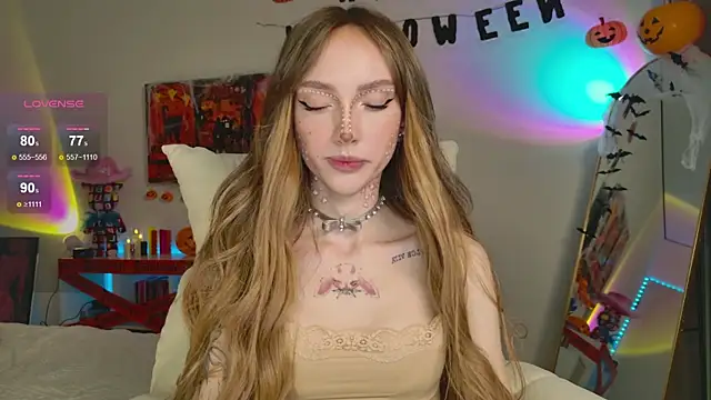 Snapshot of Lunainnk chatting on October 28, 2025, 12:14 am Lunainnk online show from October 28, 2025, 12:14 am