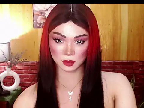 Snapshot of Hugecock_shantall chatting on September 12, 2025, 10:10 pm Hugecock shantall online show from September 12, 2025, 10:10 pm