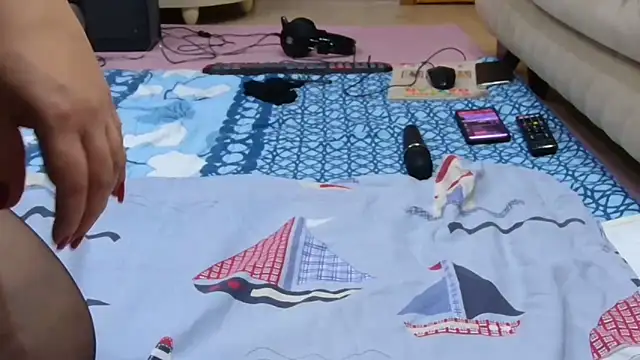 Snapshot of evli_ateslicift chatting on October 28, 2025, 10:45 pm evli ateslicift online show from October 28, 2025, 10:45 pm