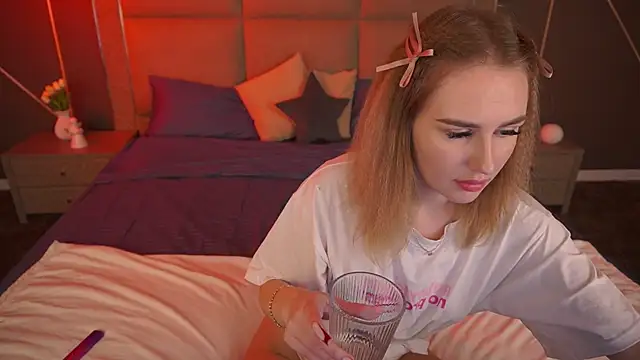 GabriellaJass online show from October 8, 2025, 4:48 pm