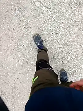 Axelitoc online show from April 13, 2026, 5:13 am