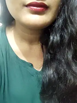 Cute pinkii online show from February 8, 2026, 7:50 pm