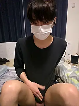 sora05- online show from April 23, 2026, 6:10 pm