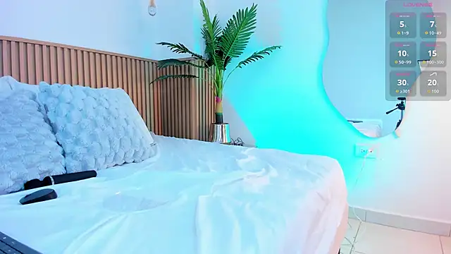 Snapshot of Nina_sweetz12 chatting on September 23, 2025, 7:39 pm Nina sweetz12 online show from September 23, 2025, 7:39 pm