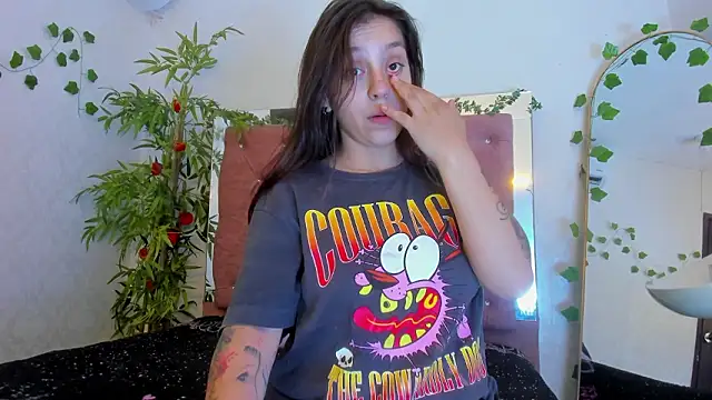 JulianaCarter online show from March 23, 2026, 7:18 pm