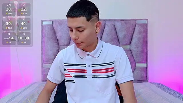 Snapshot of lana_and_liam_ chatting on October 5, 2025, 10:24 am lana and liam online show from October 5, 2025, 10:24 am