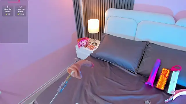 Clawdeen  wolf online show from November 13, 2025, 7:57 pm