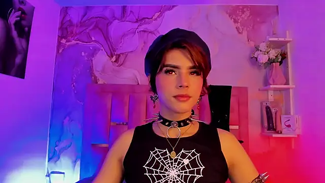 DannysaStar online show from September 19, 2025, 9:48 pm