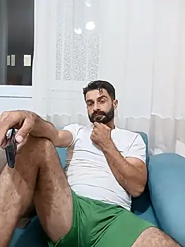 Snapshot of alex10alexx chatting on October 4, 2025, 5:00 pm alex10alexx online show from October 4, 2025, 5:00 pm