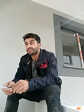 Snapshot of alex10alexx chatting on October 16, 2025, 11:00 am alex10alexx online show from October 16, 2025, 11:00 am