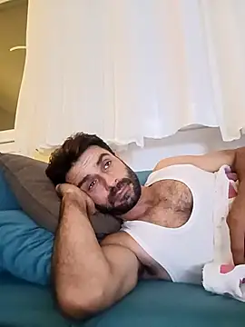 Snapshot of alex10alexx chatting on October 22, 2025, 8:30 pm alex10alexx online show from October 22, 2025, 8:30 pm