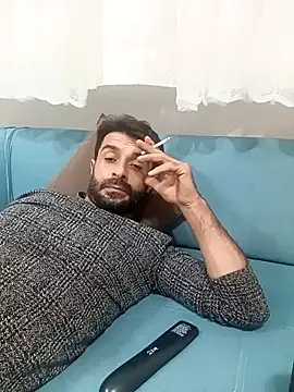 Snapshot of alex10alexx chatting on October 25, 2025, 7:08 pm alex10alexx online show from October 25, 2025, 7:08 pm