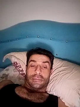 Snapshot of alex10alexx chatting on November 3, 2025, 12:13 am alex10alexx online show from November 3, 2025, 12:13 am