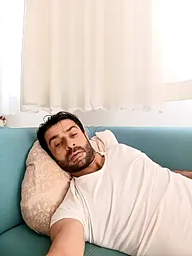 Snapshot of alex10alexx chatting on November 12, 2025, 7:53 am alex10alexx online show from November 12, 2025, 7:53 am