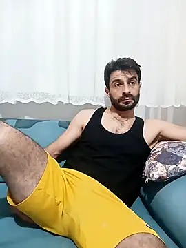 Snapshot of alex10alexx chatting on December 18, 2025, 9:21 pm alex10alexx online show from December 18, 2025, 9:21 pm