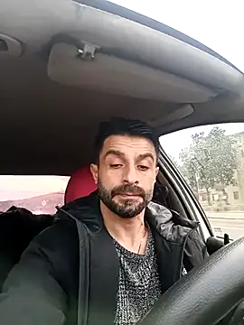 Snapshot of alex10alexx chatting on January 7, 2026, 6:05 am alex10alexx online show from January 7, 2026, 6:05 am