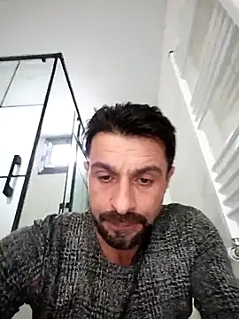 alex10alexx online show from March 18, 2026, 10:07 am