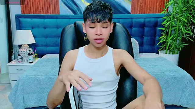 dilan 911 online show from March 25, 2026, 7:09 pm