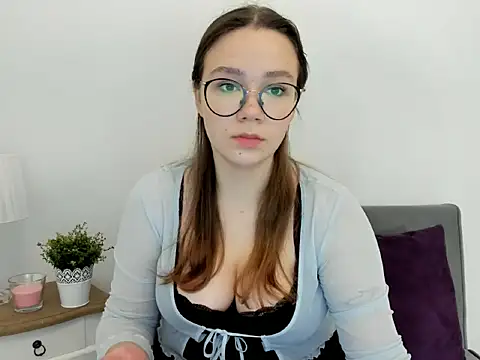 Snapshot of KatySensualy chatting on October 8, 2025, 3:09 pm KatySensualy online show from October 8, 2025, 3:09 pm