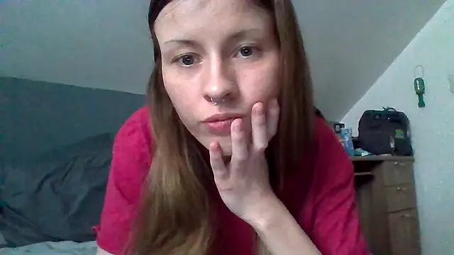 sarah2007 online show from November 5, 2025, 6:19 pm